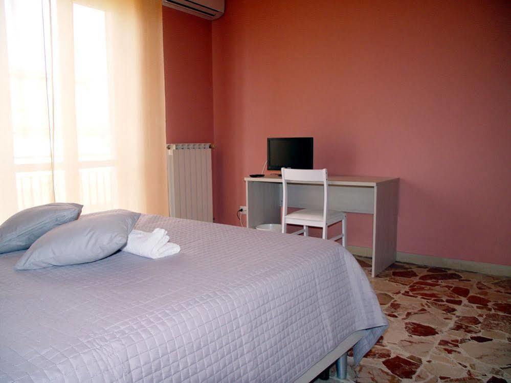 B&B Don Pedro Riposto Dış mekan fotoğraf